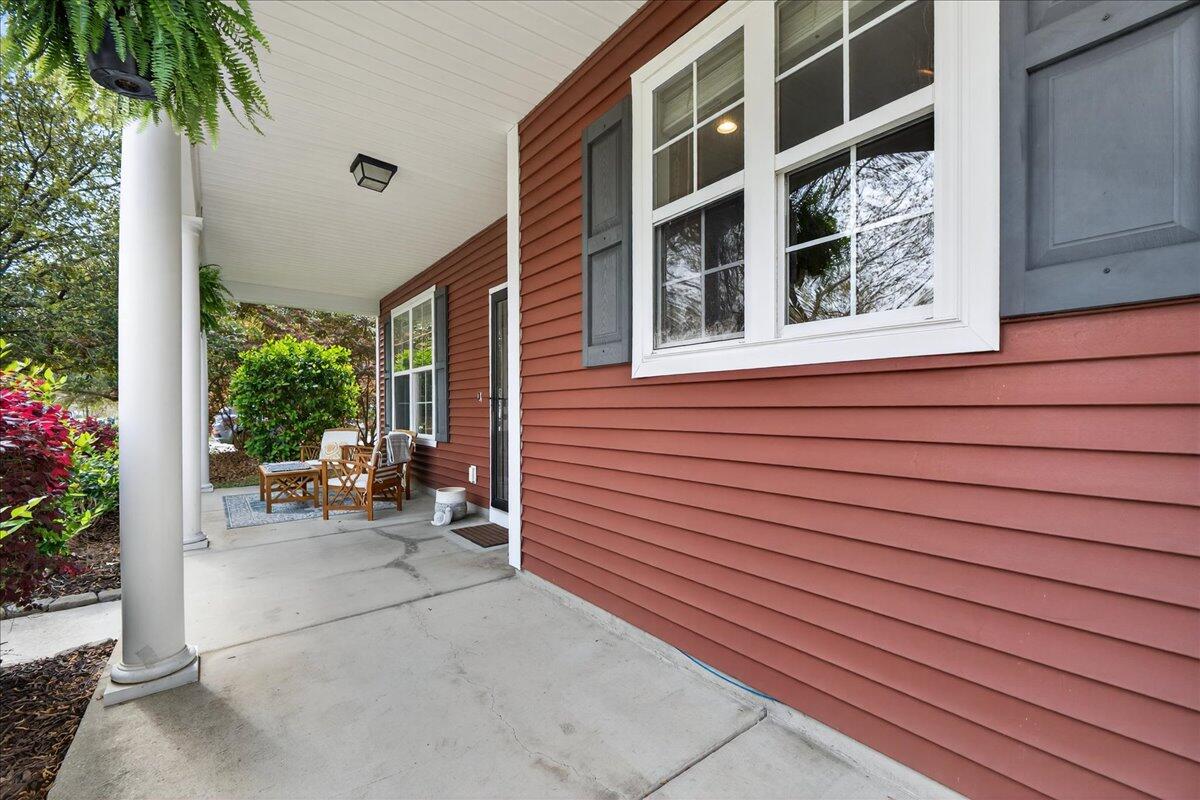 8945 Planters Row Lane