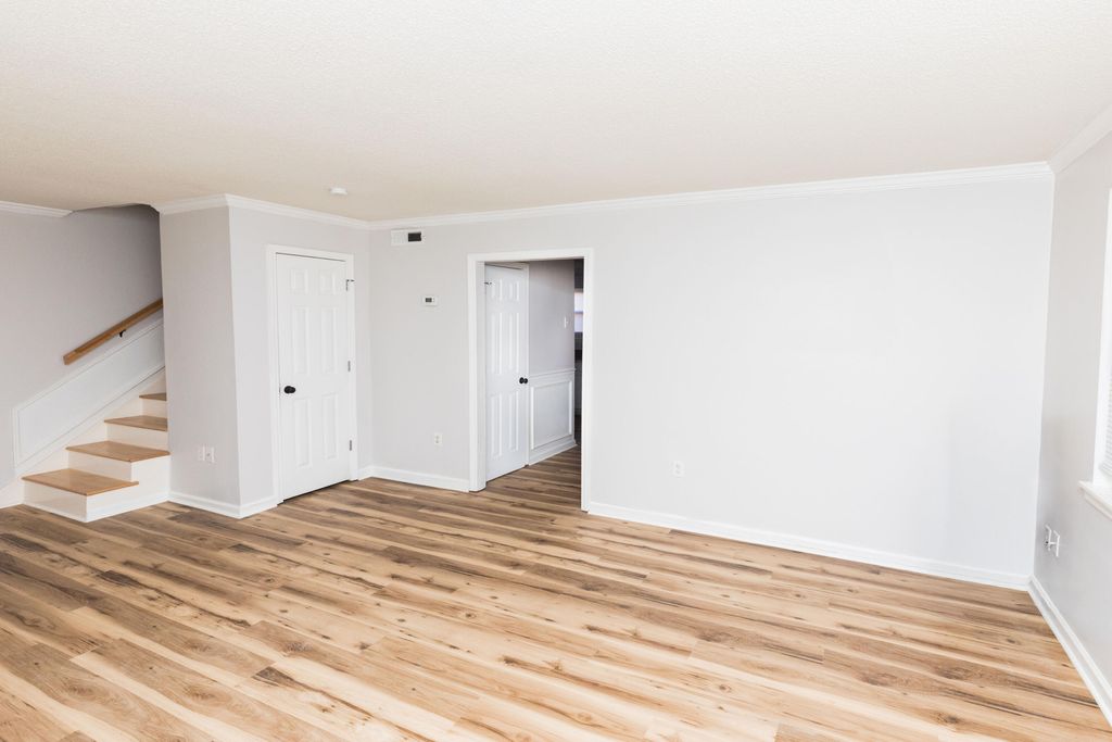 Photo of 415 Parkdale Drive #8f, Charleston, SC 29414 (MLS # 25029658)