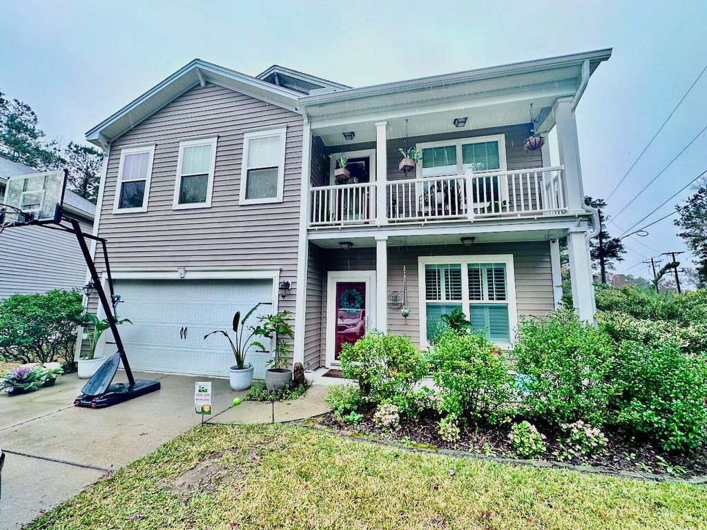 Photo of 1301 Merchant Court, Mount Pleasant, SC 29466 (MLS # 25031977)