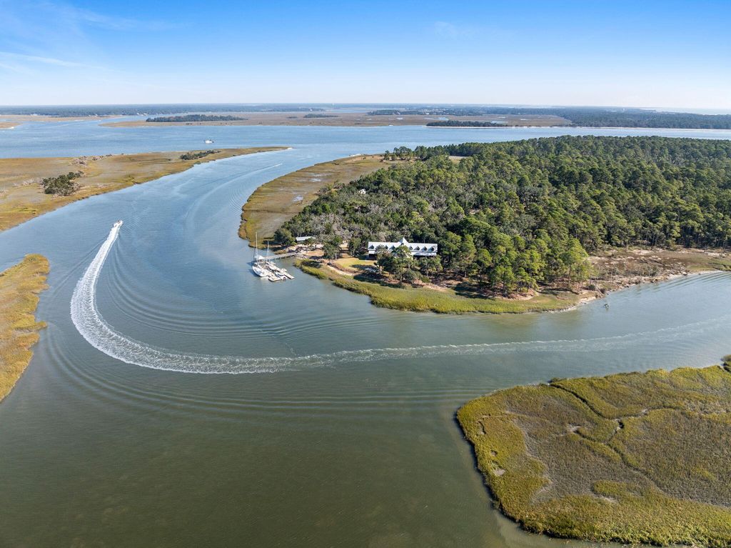 Photo of 3 Beachview Lane, Edisto Island, SC 29438 (MLS # 24027983)