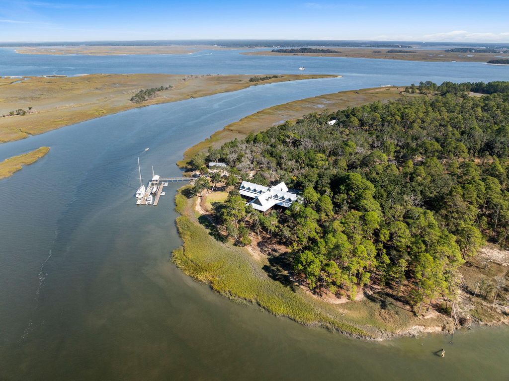 Photo of 3 Beachview Lane, Edisto Island, SC 29438 (MLS # 24027983)