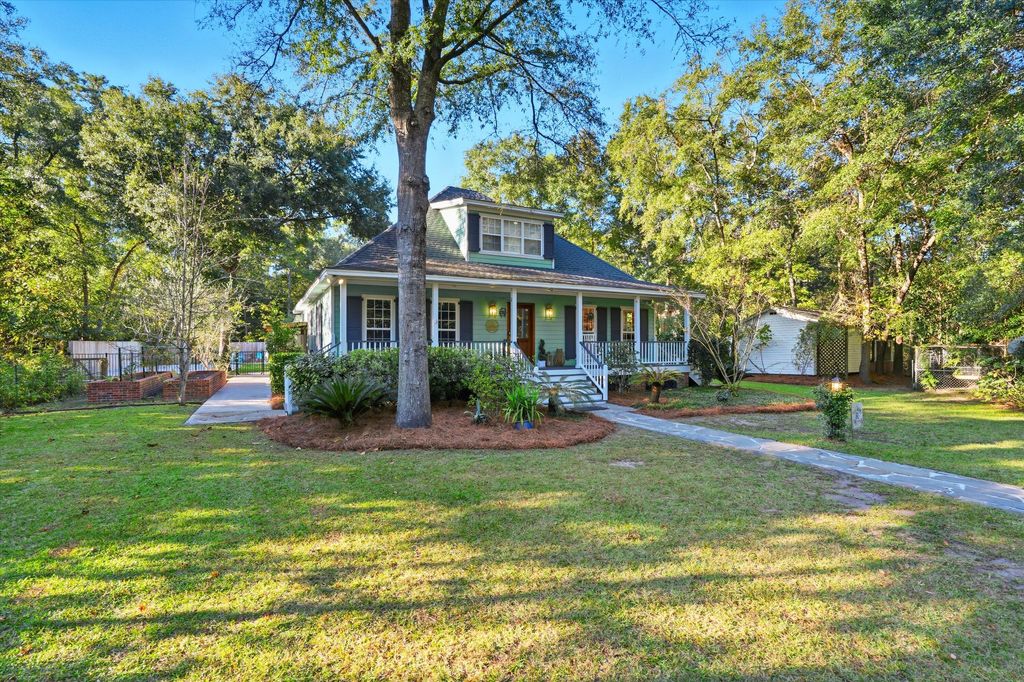 Photo of 5864 Bears Bluff Road, Wadmalaw Island, SC 29487 (MLS # 25028597)