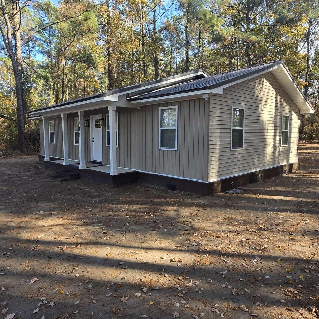 Photo of 733 Rodeo Drive, Walterboro, SC 29488 (MLS # 26023079)