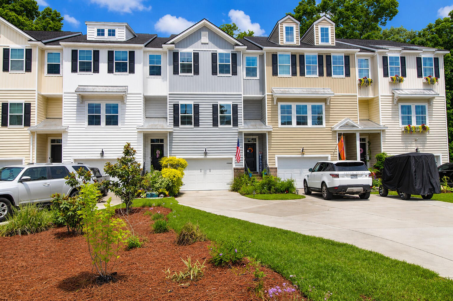 133 Claret Cup Way