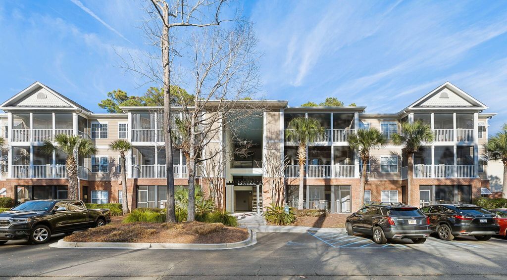 Photo of 1409 Basildon Road, Mount Pleasant, SC 29466 (MLS # 26004211)