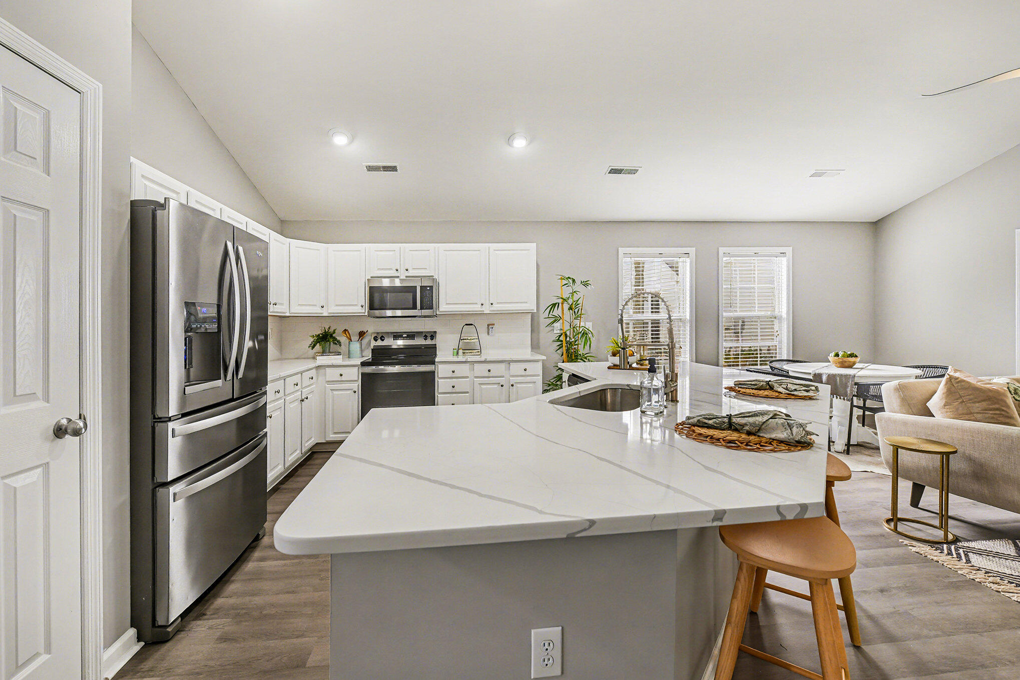 3416 Wellesley Court