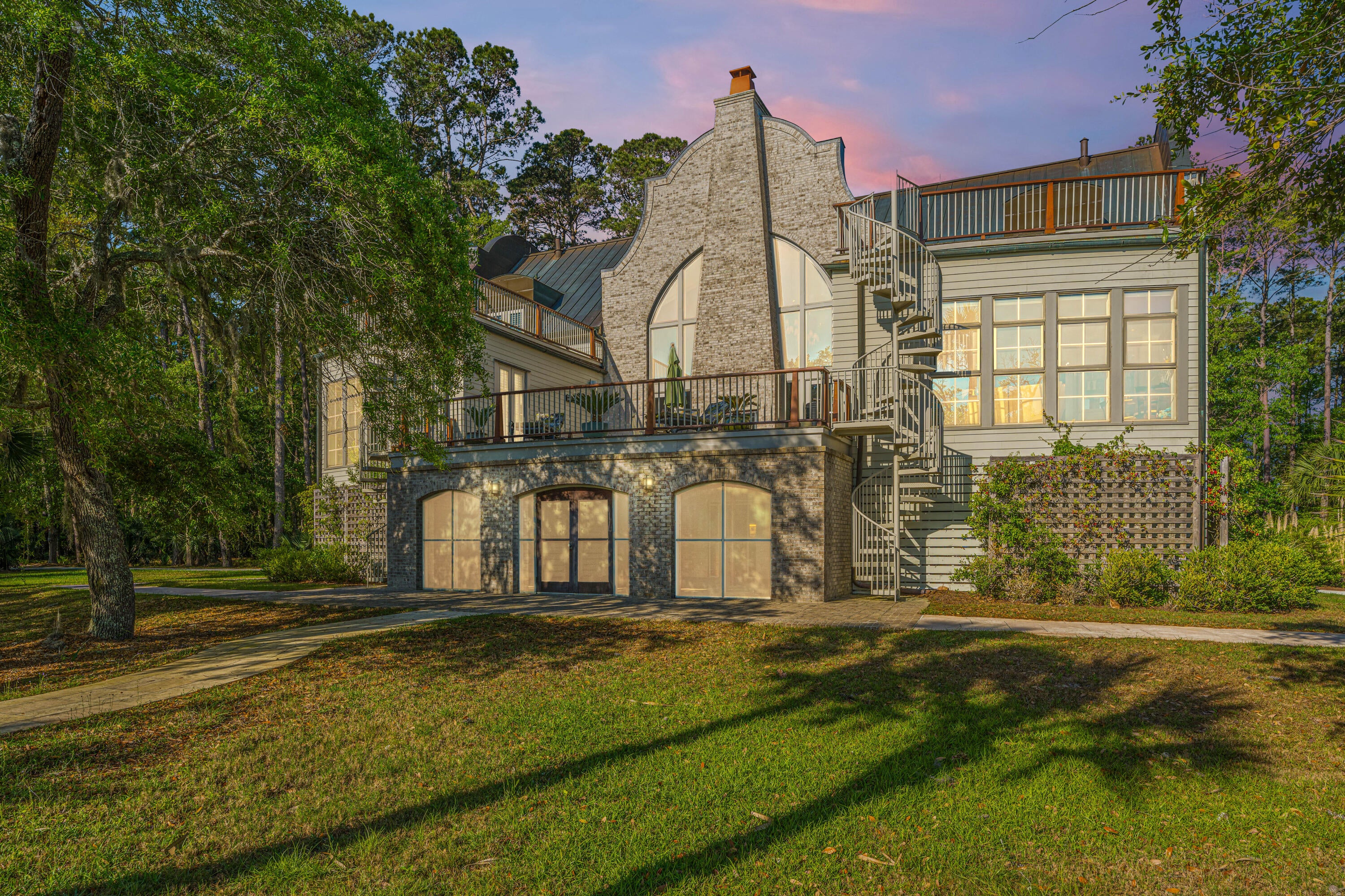 8654 Glascow Island Loop