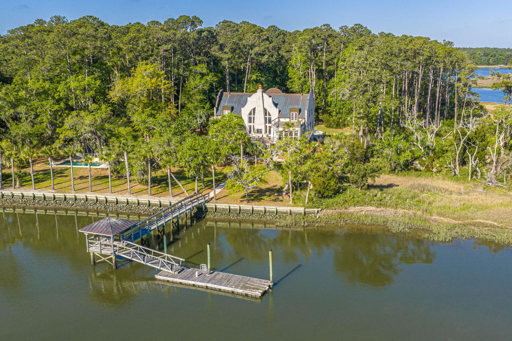 Photo of 8654 Glascow Island Loop, Edisto Island, SC 29438 (MLS # 26010951)