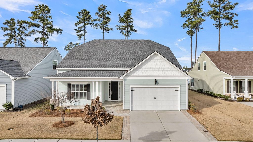 Photo of 327 Tupelo Lake Drive, Summerville, SC 29486 (MLS # 26001246)