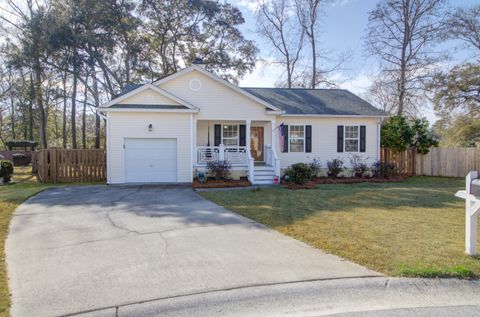 Photo of 2629 Lani Court, Charleston, SC 29414 (MLS # 26002275)