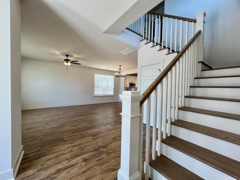 A home in North Charleston