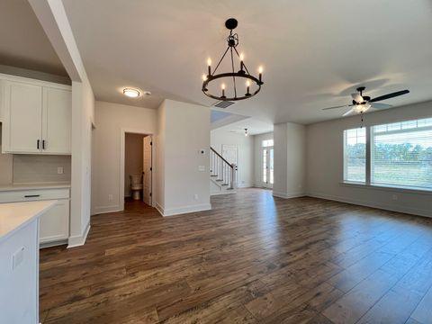 A home in North Charleston