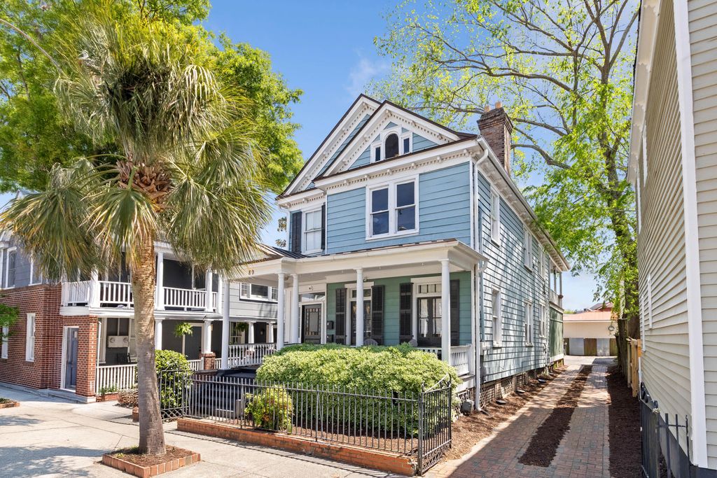 Photo of 89 Columbus Street #A &amp; B, Charleston, SC 29403 (MLS # 26010143)