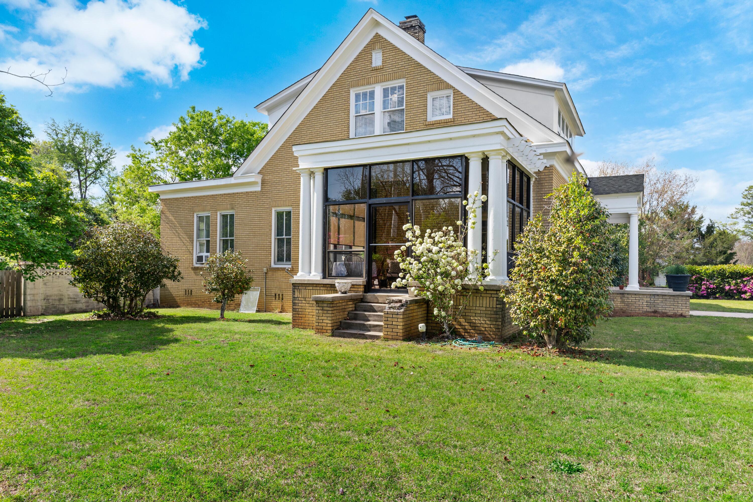 302 N First Street