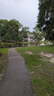 806 Greenmeadow Drive