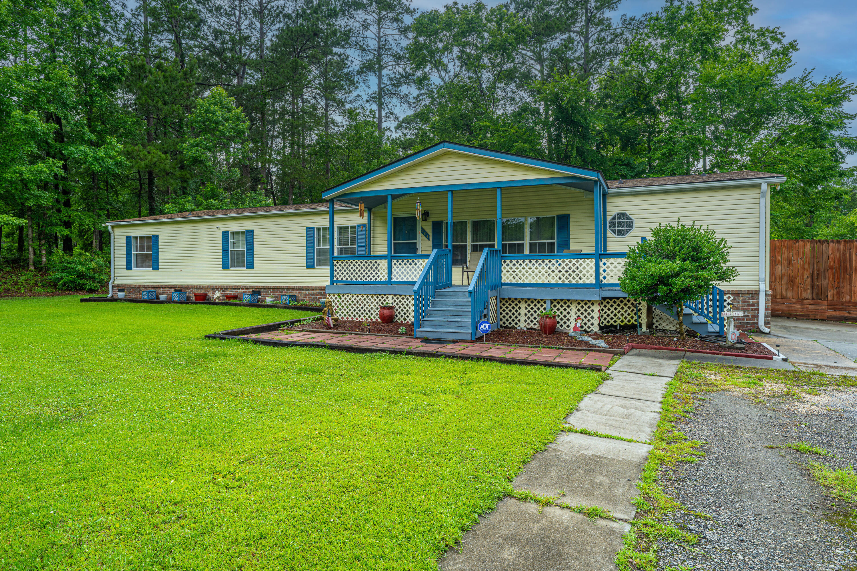 204 Pete Ewers Drive