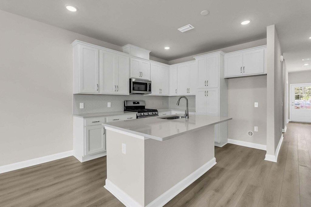 Photo of 926 Dusk Drive, Summerville, SC 29486 (MLS # 25031256)