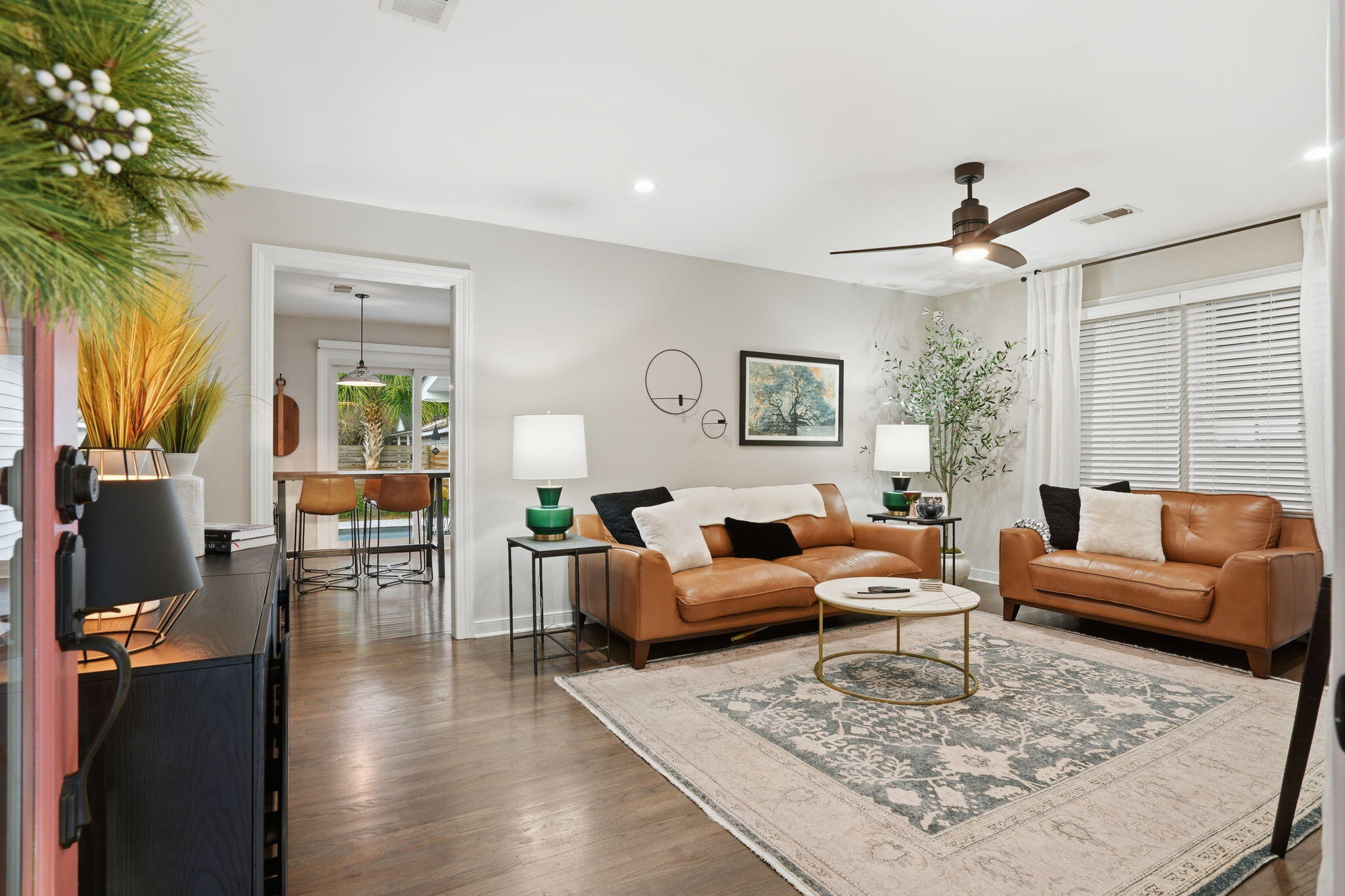 5210 Ashcroft Avenue