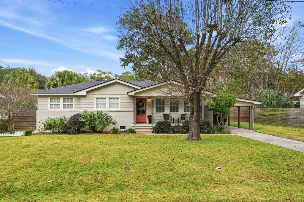 Photo of 5210 Ashcroft Avenue, North Charleston, SC 29405 (MLS # 25031460)