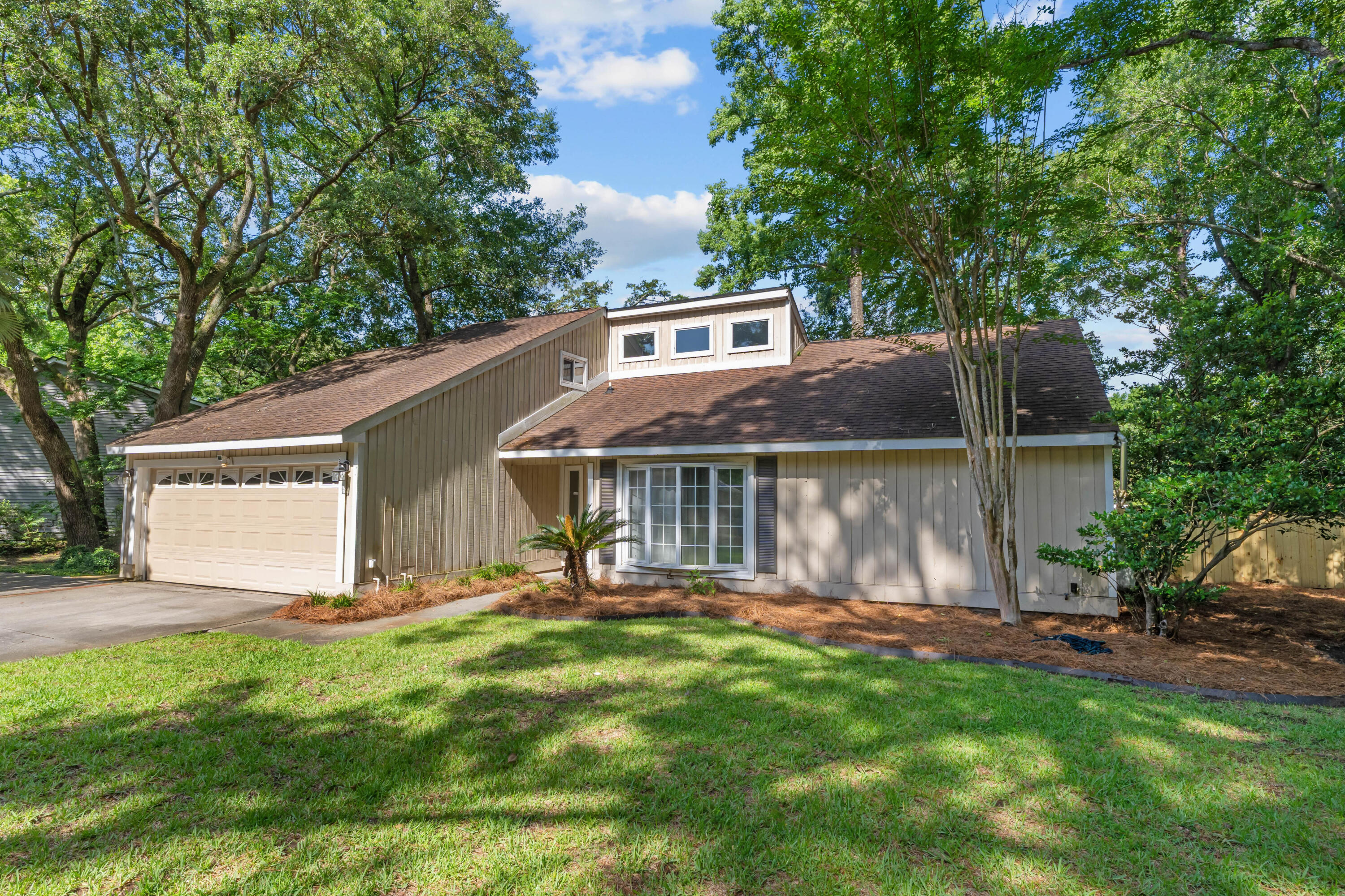 1129 Shady Grove Lane