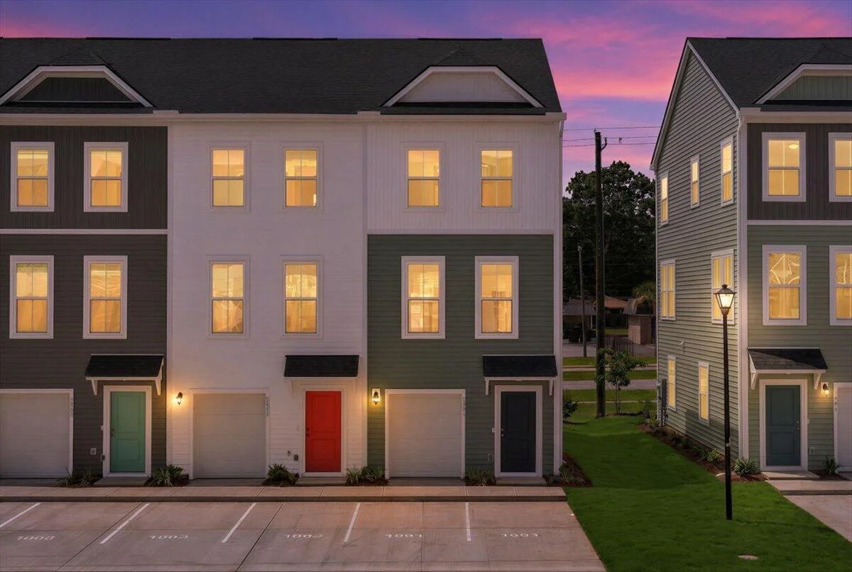 4633 Forest Hills Drive Unit 1001