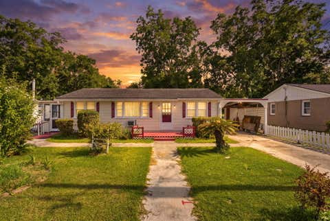 Photo of 1911 Sallie Street, Charleston, SC 29412 (MLS # 26021261)