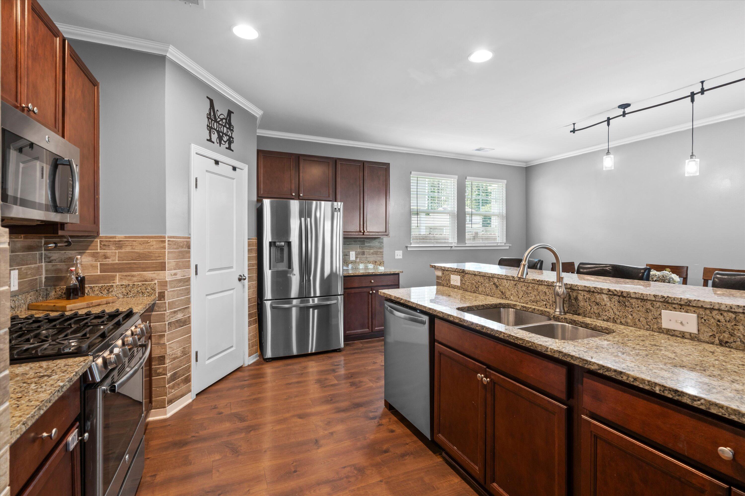 536 Man O War Lane