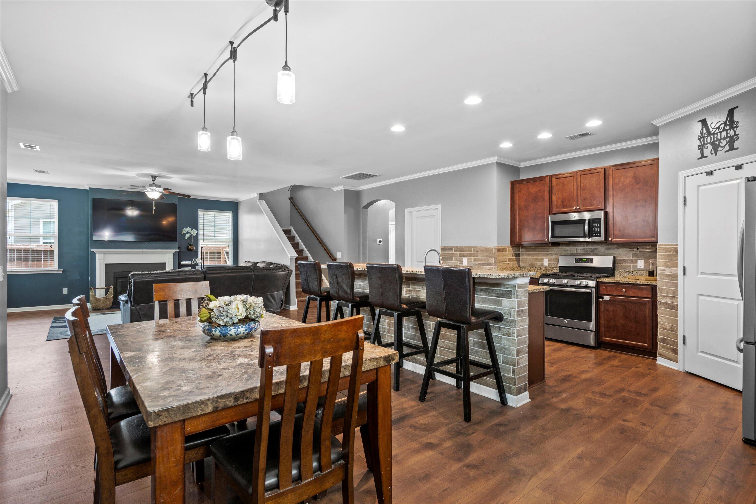 536 Man O War Lane