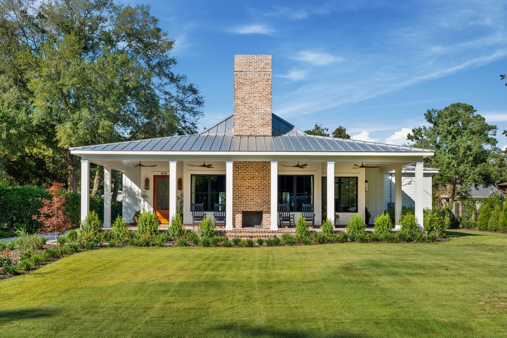 Photo of 408 Japonica Road, Mount Pleasant, SC 29464 (MLS # 25026503)