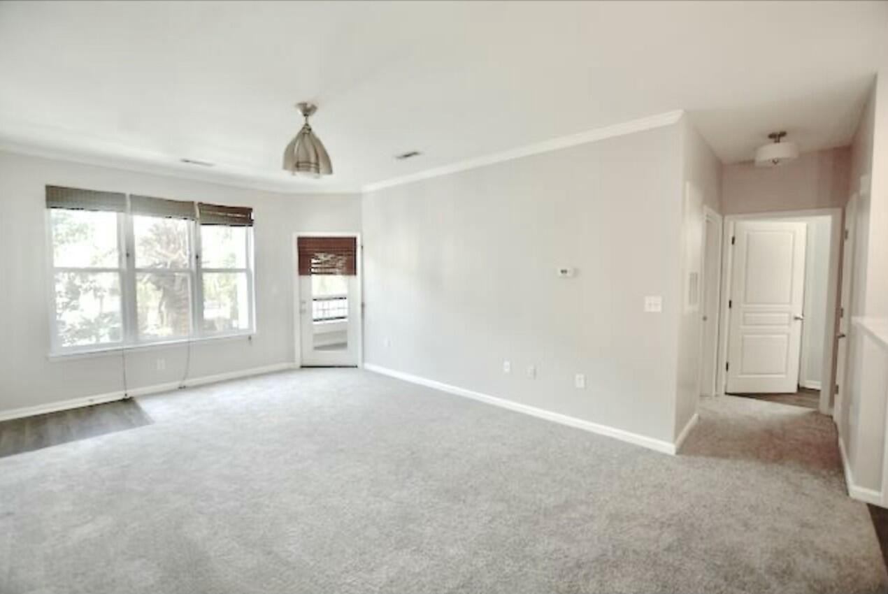 600 Bucksley Lane 205