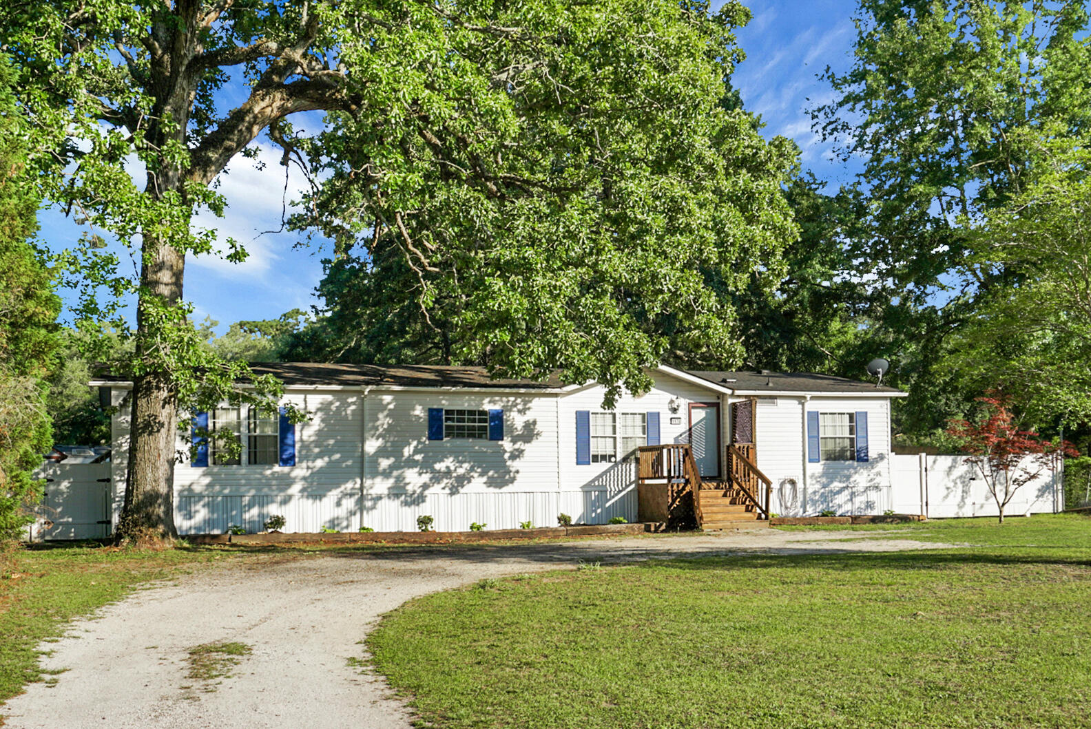 1170 Royle Road