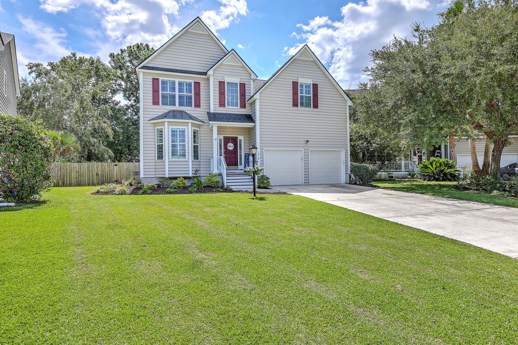 Photo of 1216 Knightbridge Lane, Mount Pleasant, SC 29466 (MLS # 25026833)