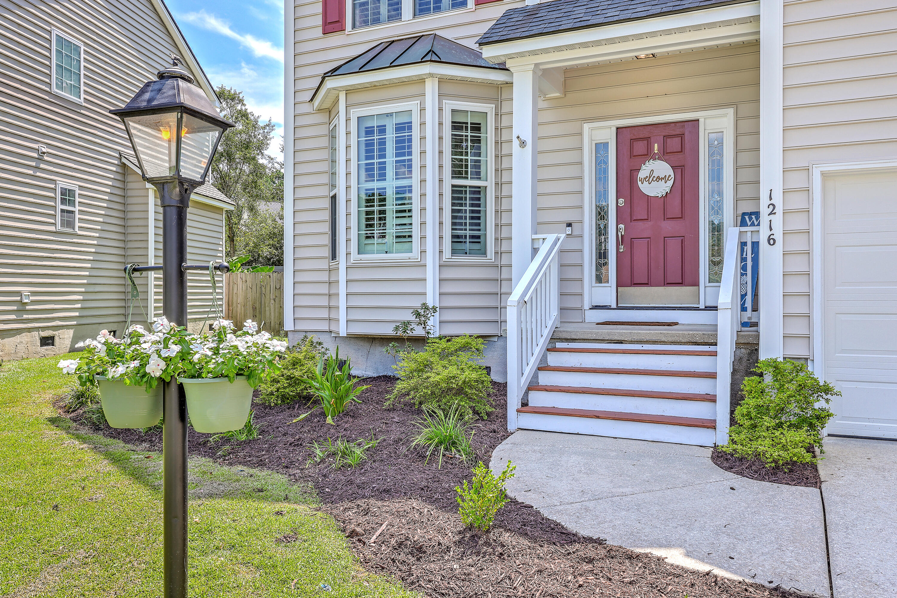 1216 Knightbridge Lane