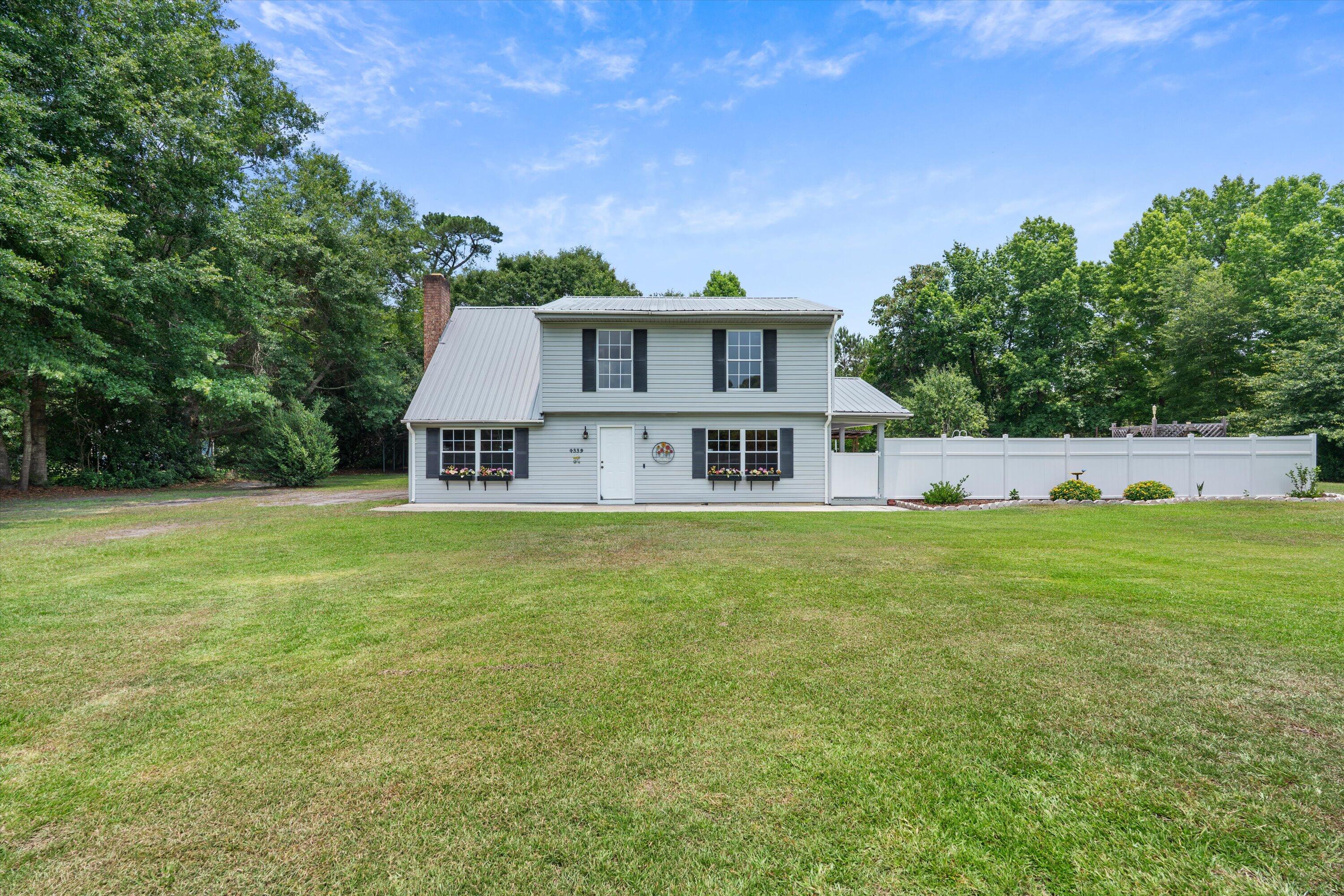 4339 Pinewood Circle
