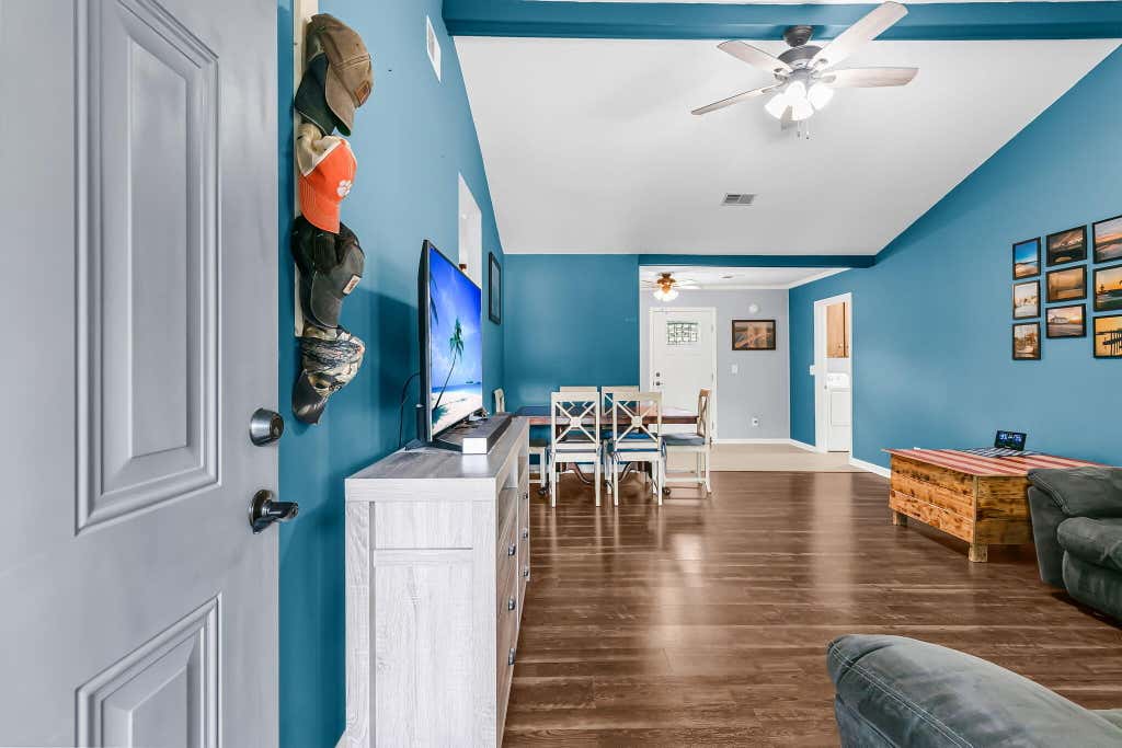 Photo of 107 Mcduffie Court, Summerville, SC 29486 (MLS # 26023108)