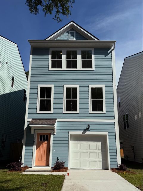 1826 Helm Avenue North Charleston SC 29405