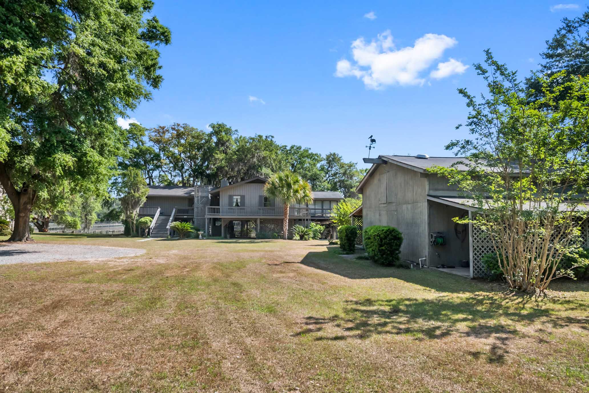 6195 Ranch Road