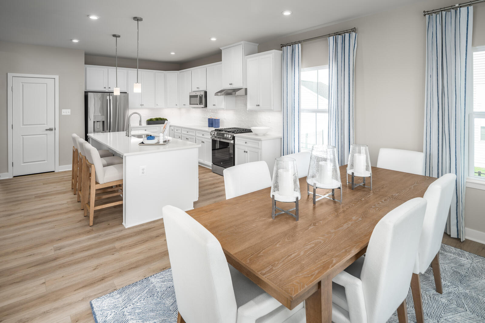 1051 Thinleaf Avenue