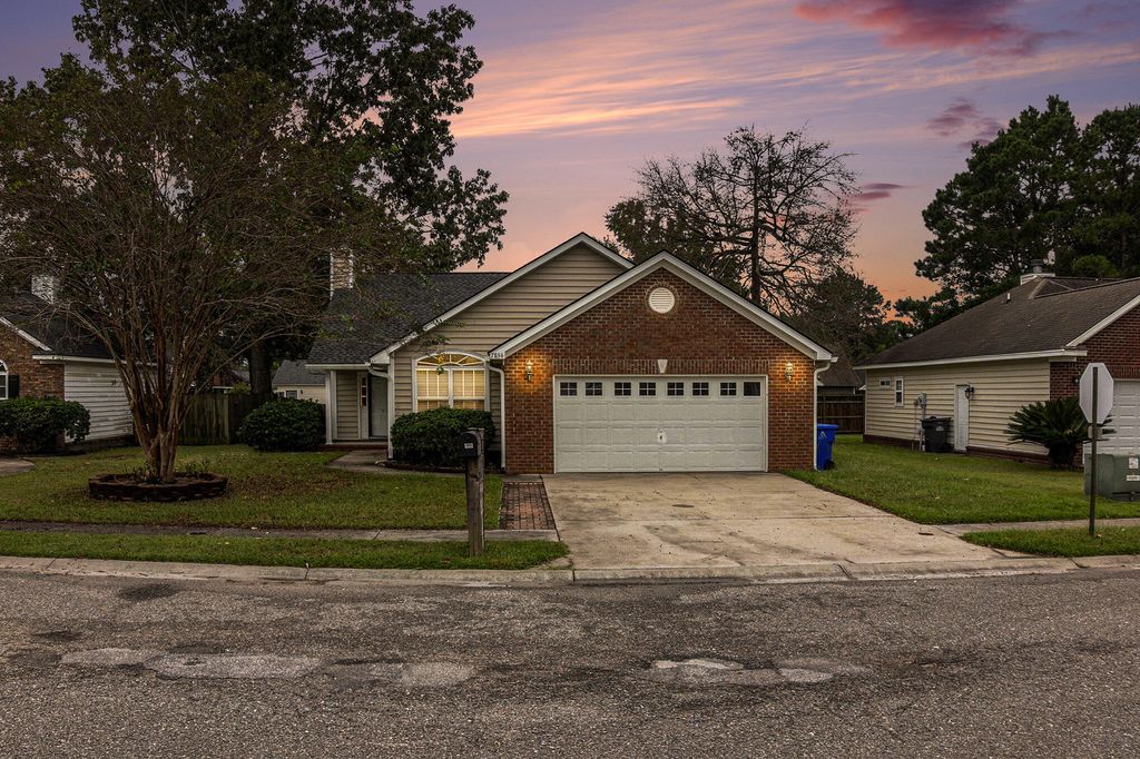 Photo of 7856 High Maple Circle, North Charleston, SC 29418 (MLS # 25027920)
