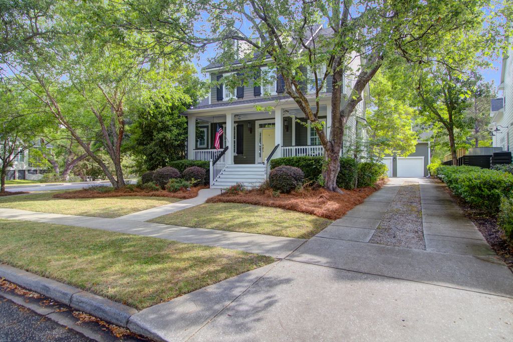Photo of 1000 Cochran Street, Charleston, SC 29492 (MLS # 26011746)