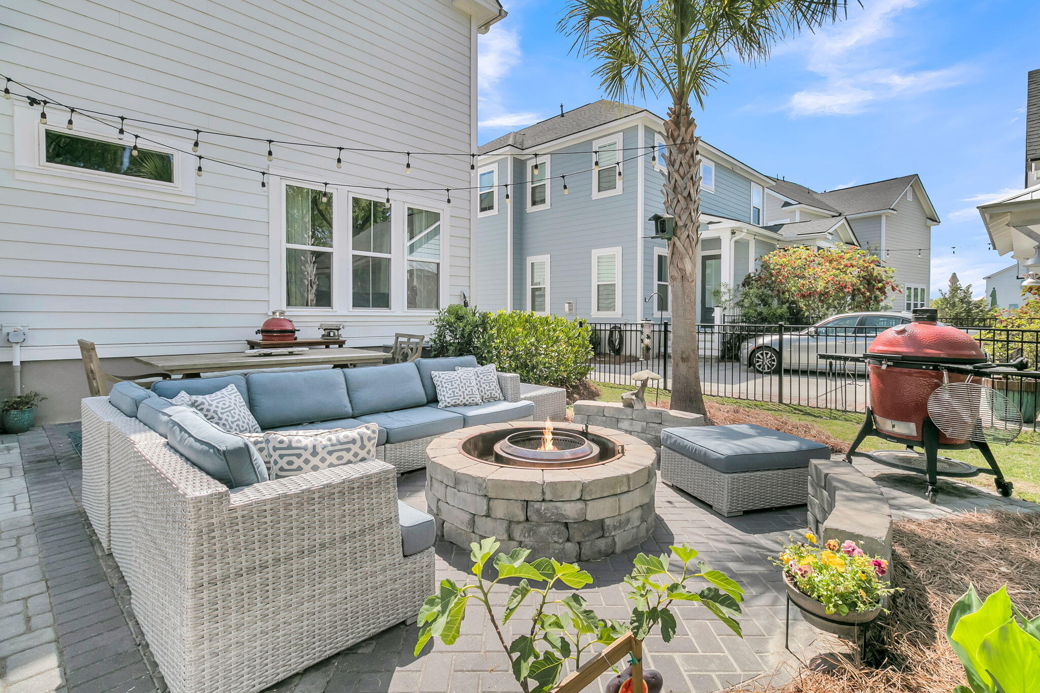 3889 Maidstone Drive