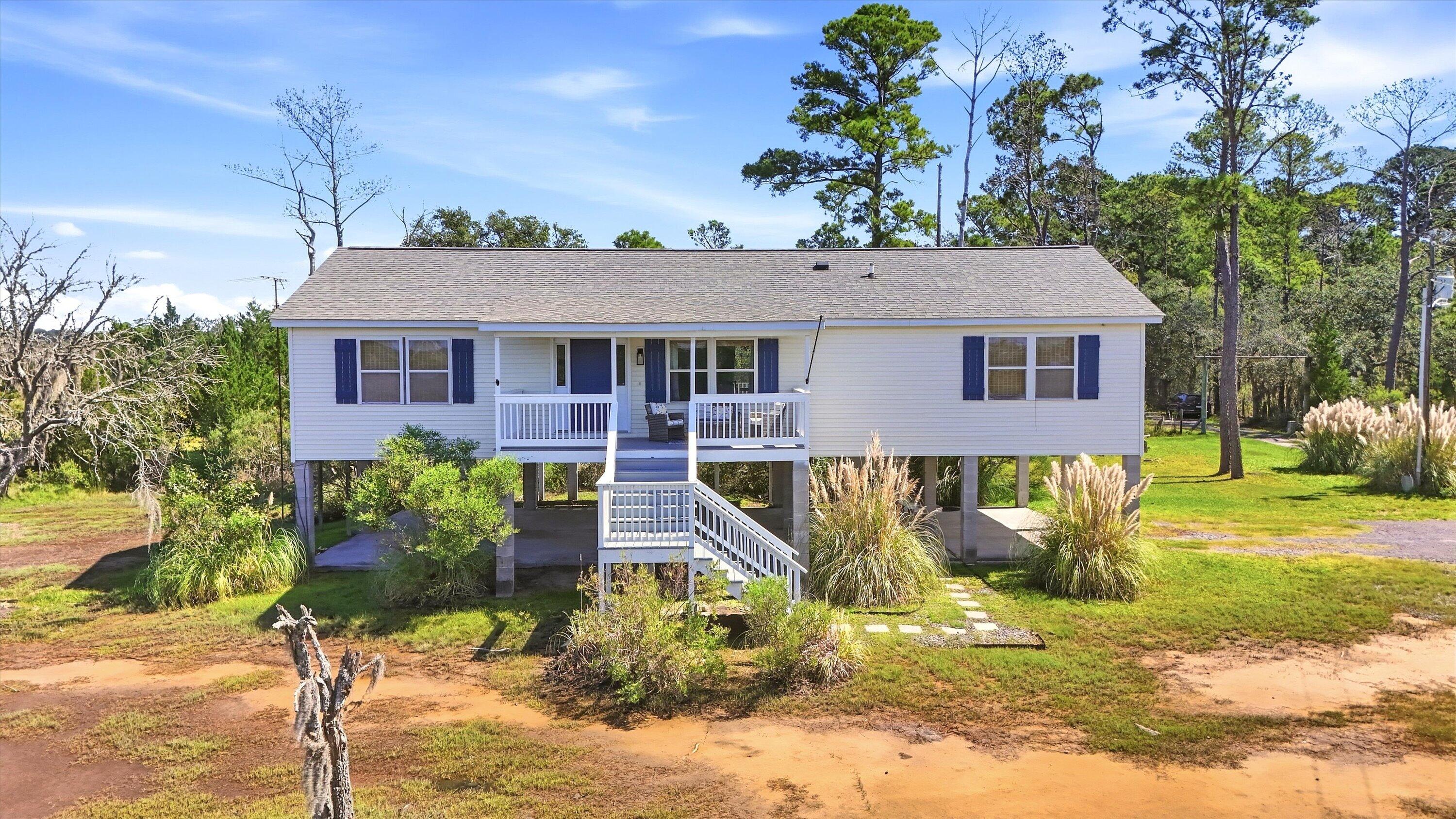 3810 Marshfield Road