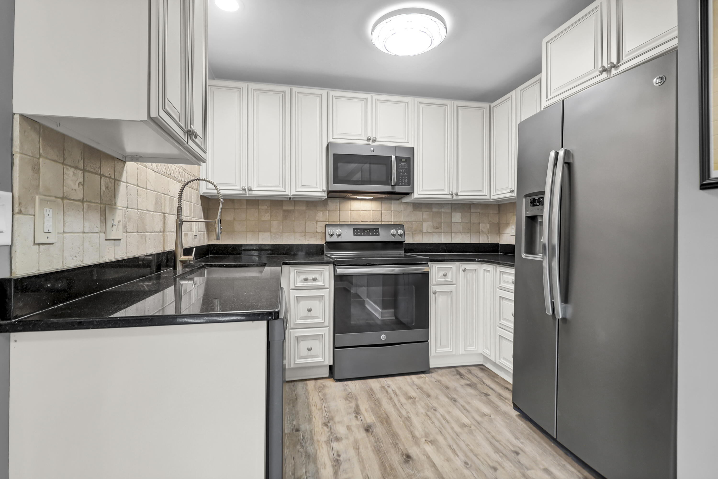 7911 Windfern Court 1502