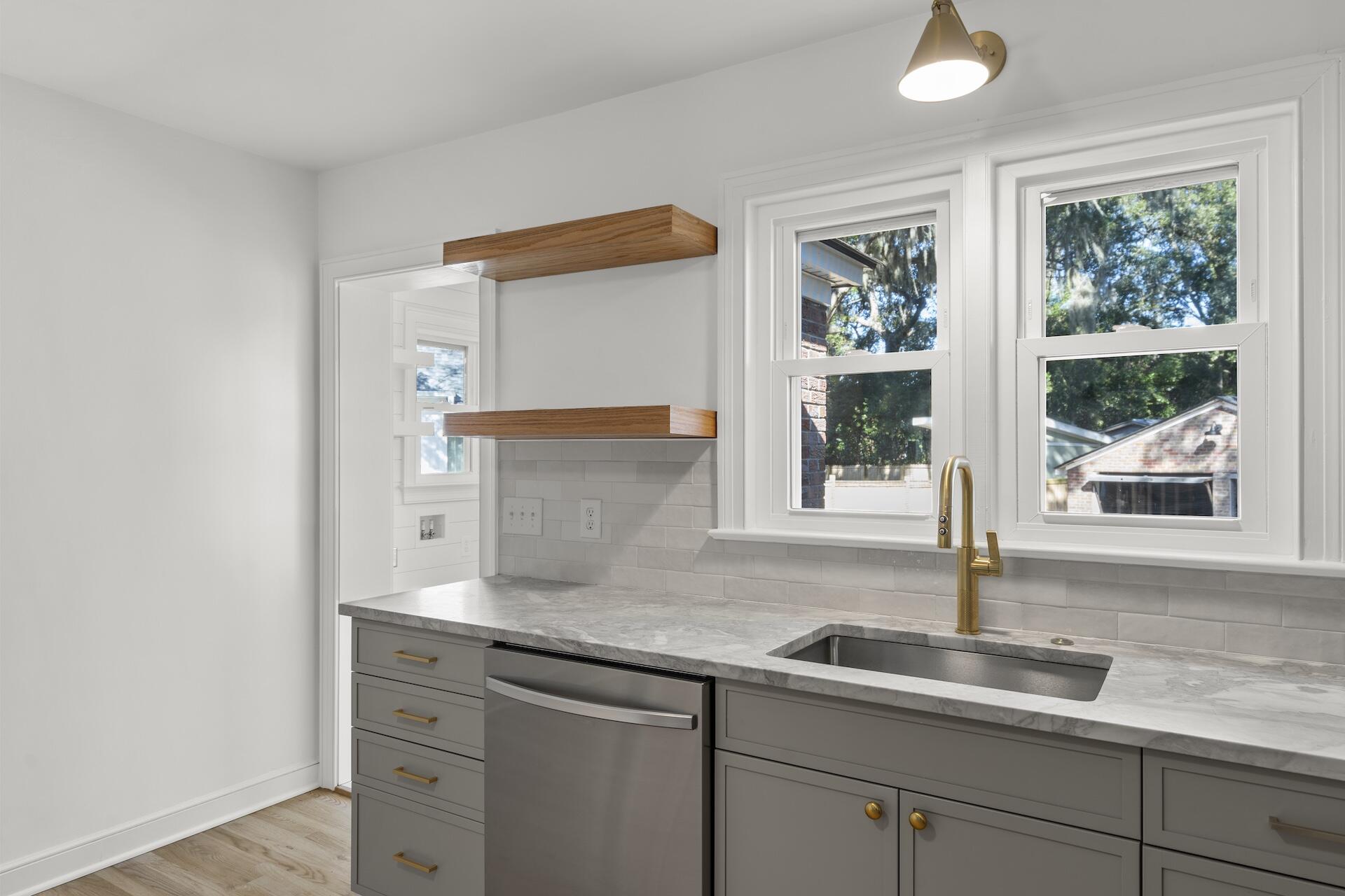 5000 Lancaster Street