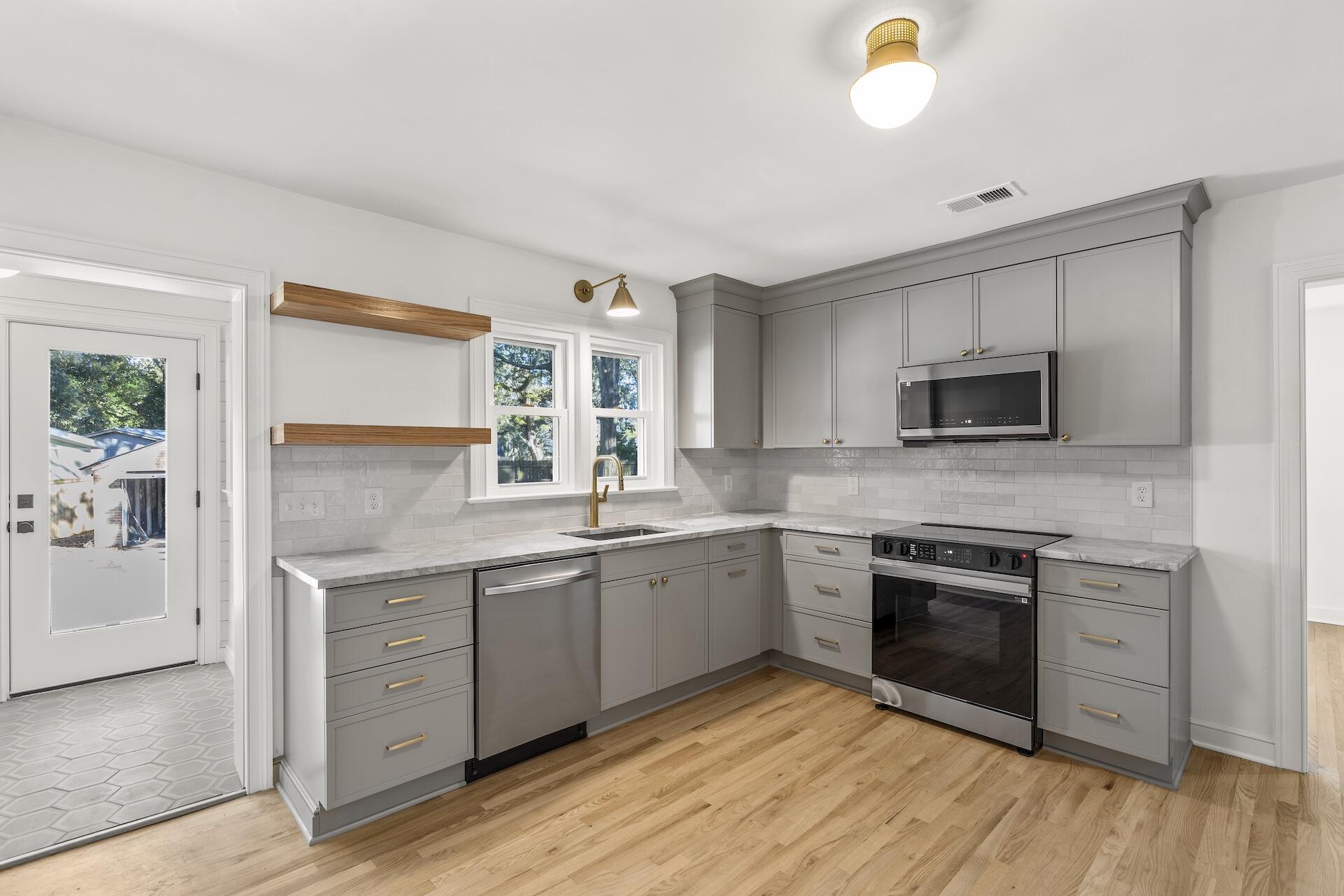 5000 Lancaster Street