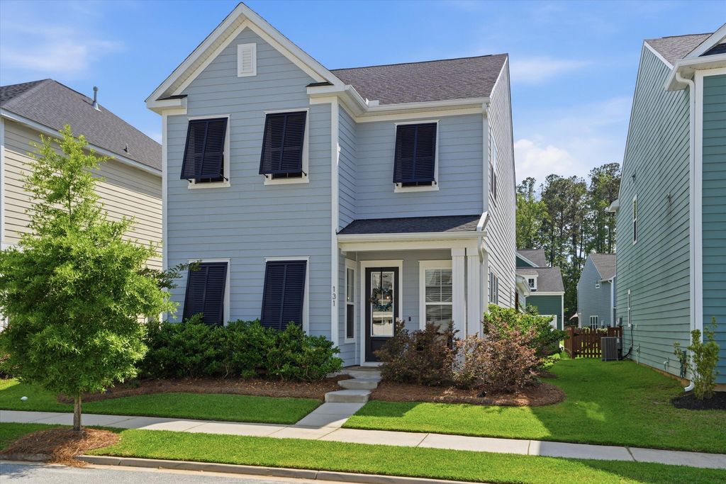 Photo of 131 Trumpet Vine Drive, Summerville, SC 29483 (MLS # 26013746)