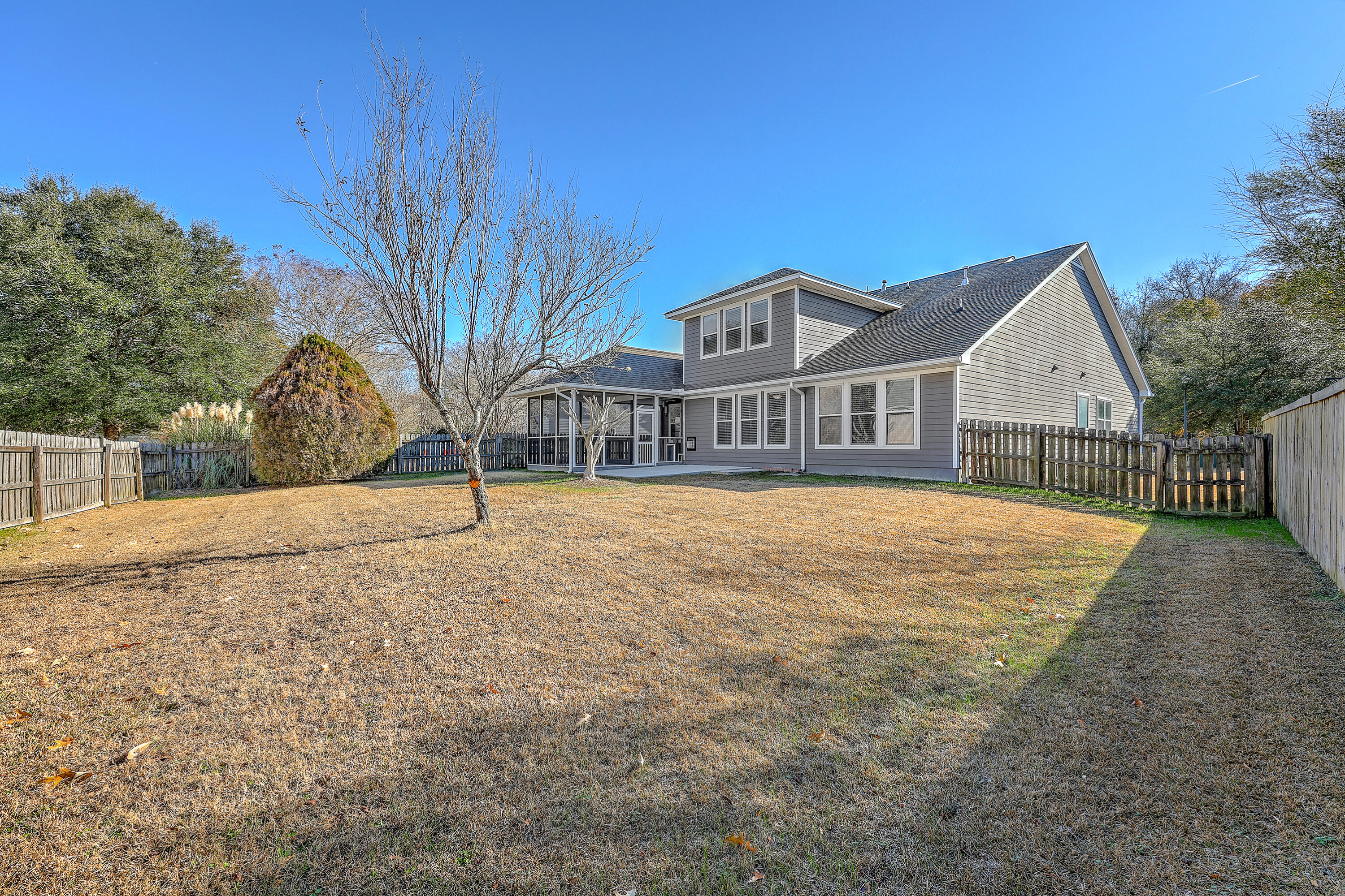 101 Duck Pond Court