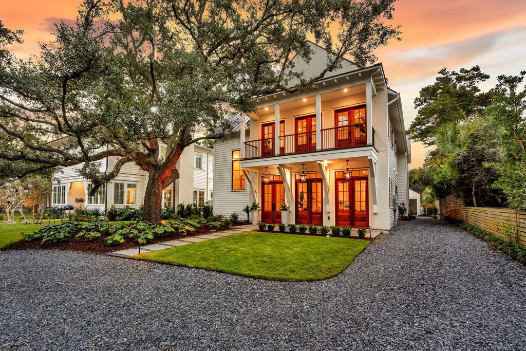 Photo of 747 Winthrop Street, Mount Pleasant, SC 29464 (MLS # 25027423)