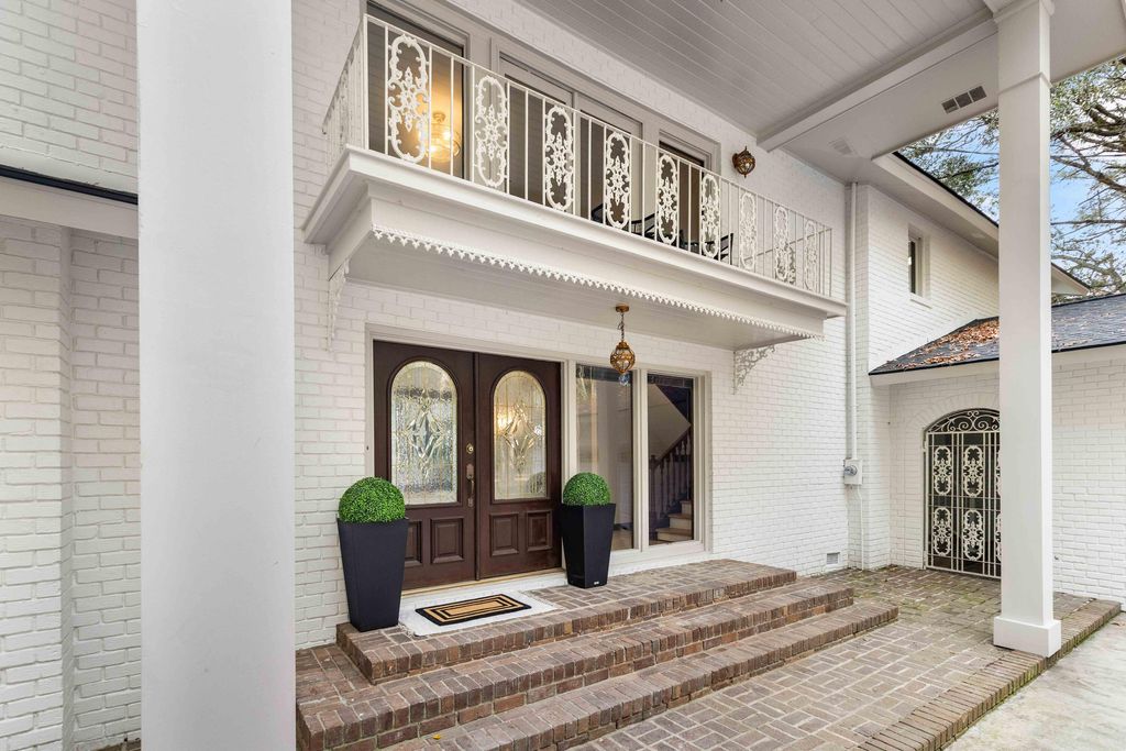 Photo of 9875 Jamison Road, Summerville, SC 29485 (MLS # 25031348)