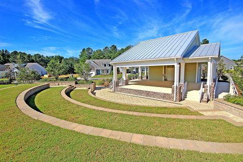 A home in Summerville